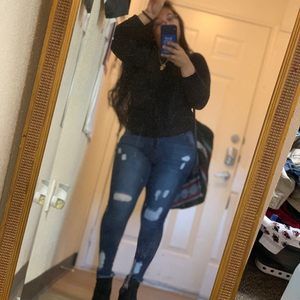 Meet your Posher, Angie